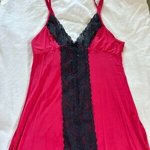 Frederick's of Hollywood Black & Red Lace Babydoll 💕🔥